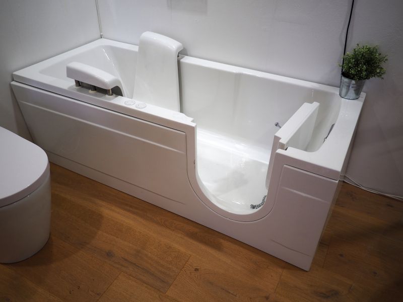 Luxury Walk-In Tubs